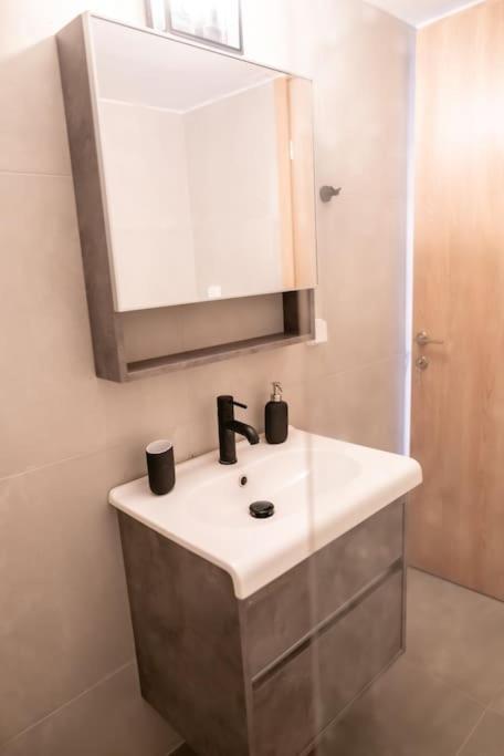 Olvia A Breath Away From Old Town Center Apartment Rethymno  ภายนอก รูปภาพ